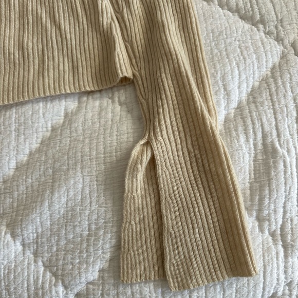 Reformation Glenna Cashmere Sweater - Picture 10 of 10